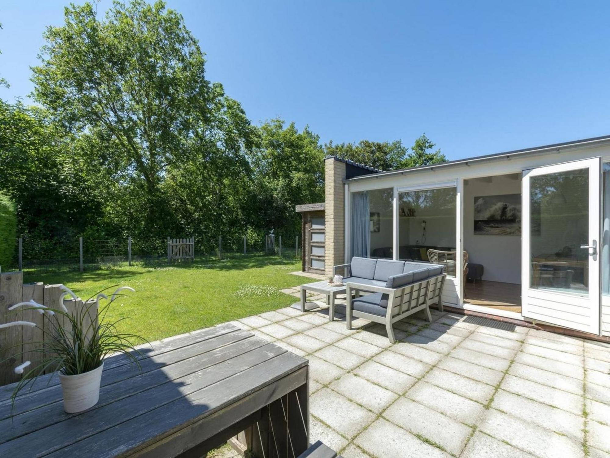 Cozy Bunglow With Garden Sint Maartensvlotbrug Bagian luar foto